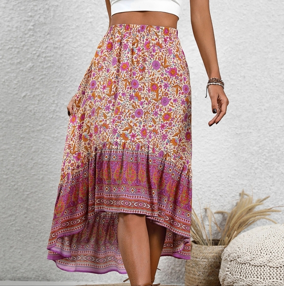 Rich Garden High-Low Skirt - Picture 4 of 9